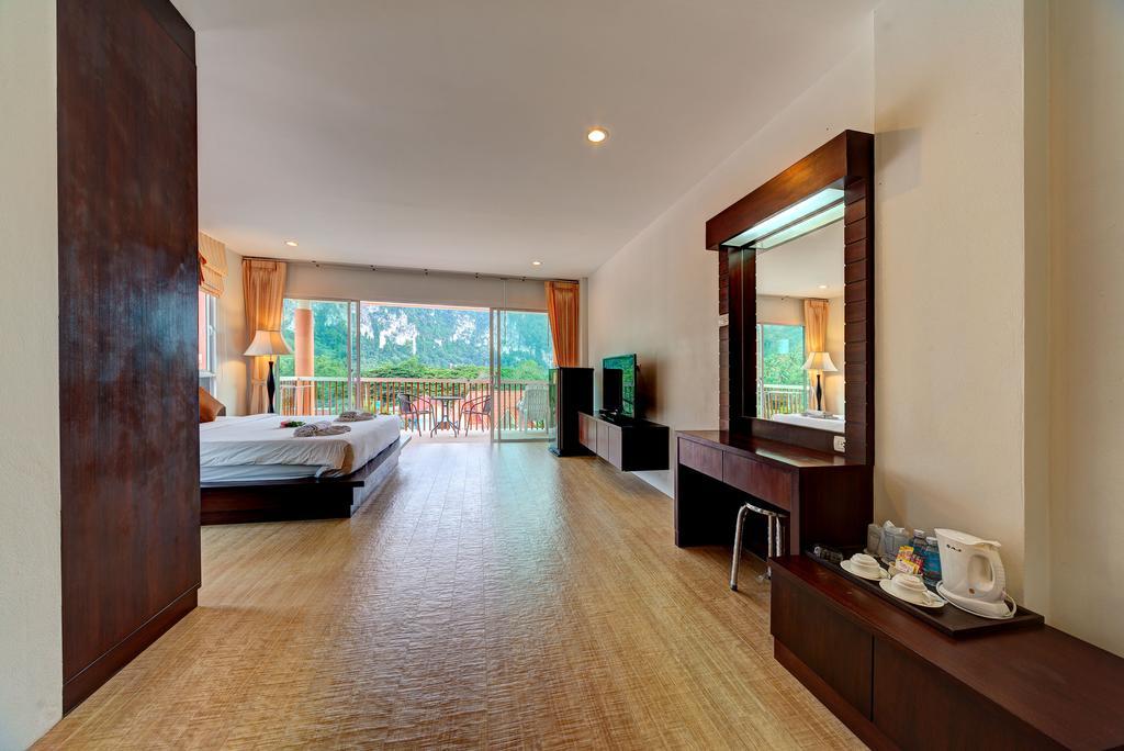 Aonang Regent Hotel Ao Nang Quarto foto